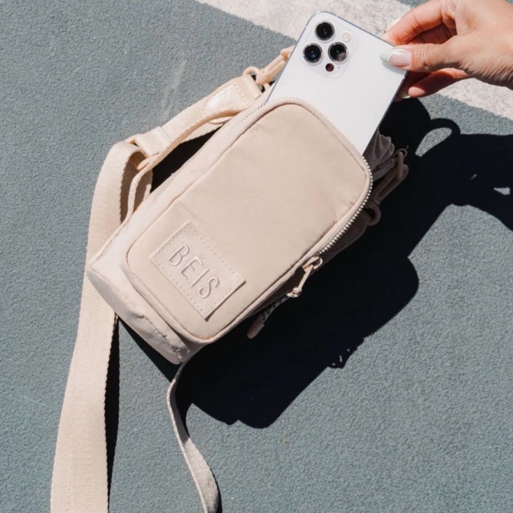 BEIS beige- Water Bottle Sling Bag